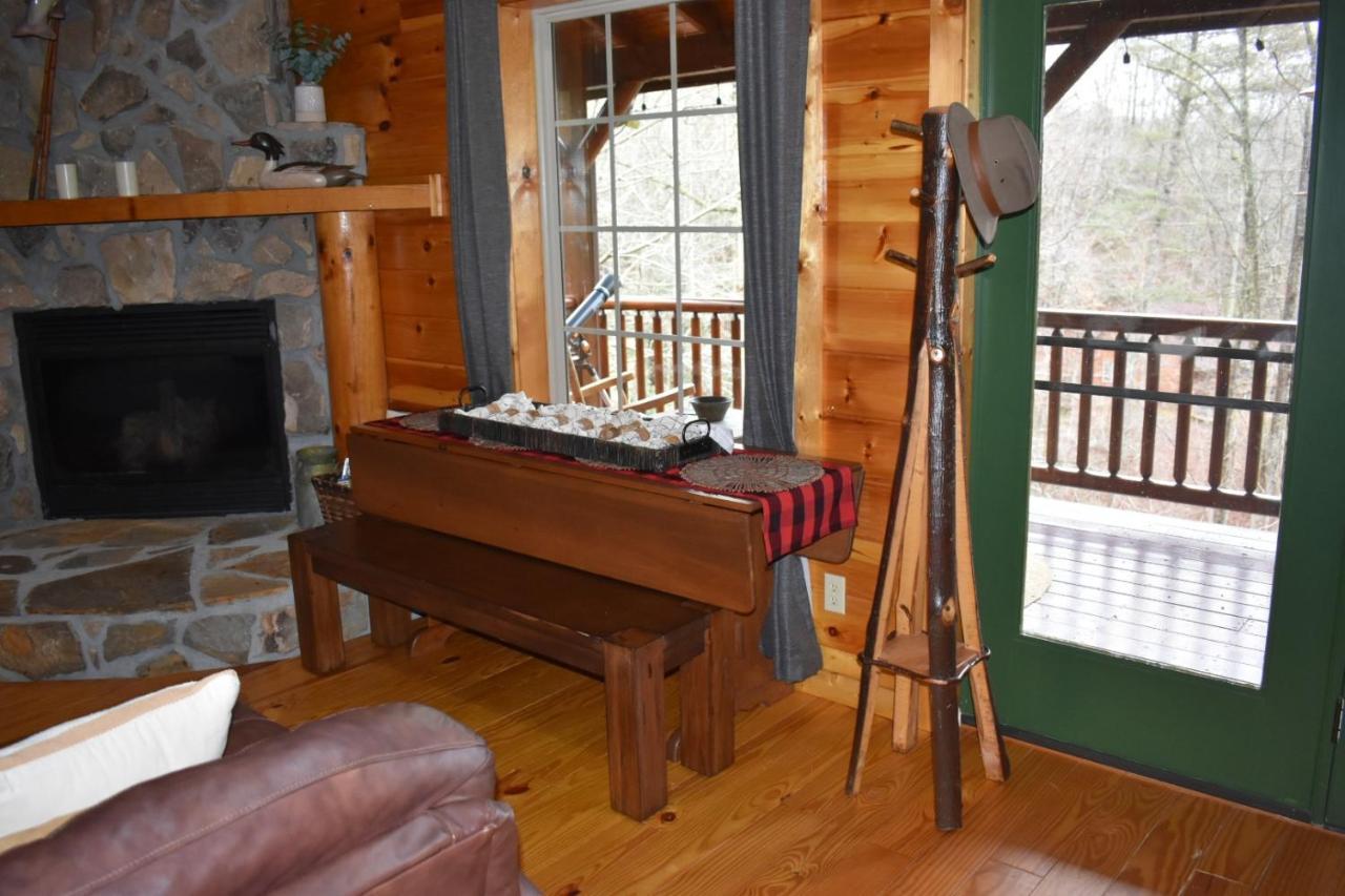 Tree Top Lodge - Gorgeous Lake Cabin With Hot Tub & Magnificent Views Of Forests And Mountains! Cabin Butler 외부 사진