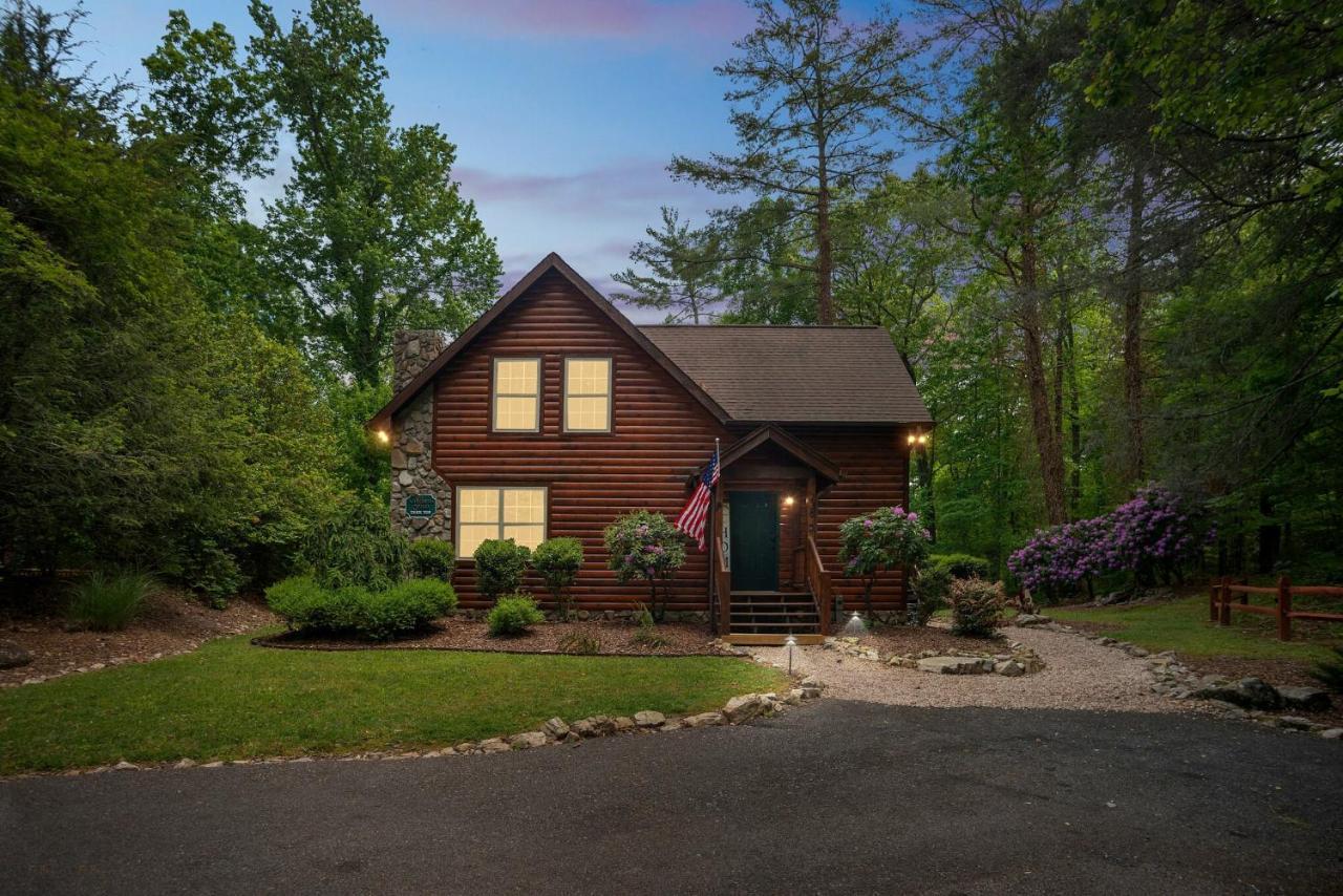 Tree Top Lodge - Gorgeous Lake Cabin With Hot Tub & Magnificent Views Of Forests And Mountains! Cabin Butler 외부 사진