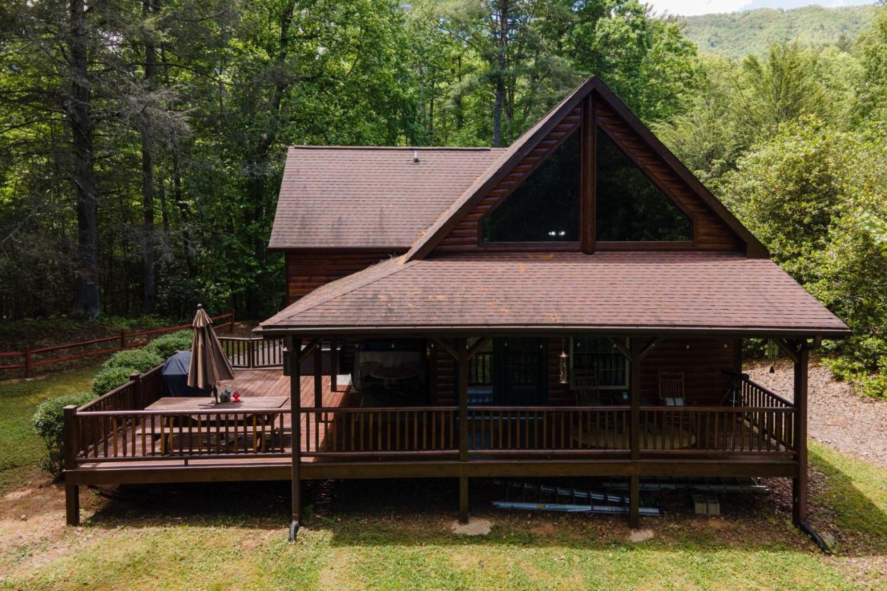 Tree Top Lodge - Gorgeous Lake Cabin With Hot Tub & Magnificent Views Of Forests And Mountains! Cabin Butler 외부 사진