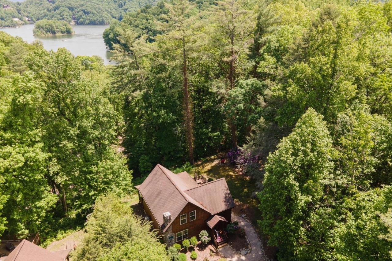 Tree Top Lodge - Gorgeous Lake Cabin With Hot Tub & Magnificent Views Of Forests And Mountains! Cabin Butler 외부 사진